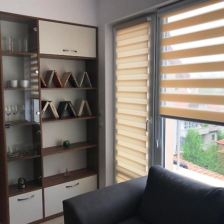 Lilly Apartments Plovdiv Buitenkant foto